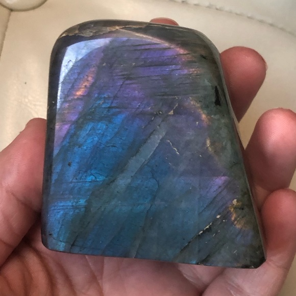 COLOURFUL FLASHY LABRADORITE 🌈 - Picture 5 of 10